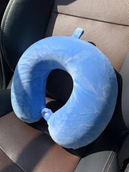 Neck pillow